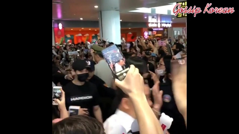 [airport] 09 06 18 highlight in hanoi, vietnam (k food fair 2018) airport 1