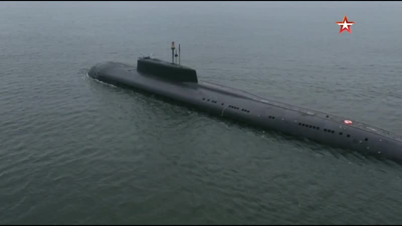 Атомный подводный крейсер тихоокеанского флота «омск» выполнил пуск крылатой ракеты в тихом океане