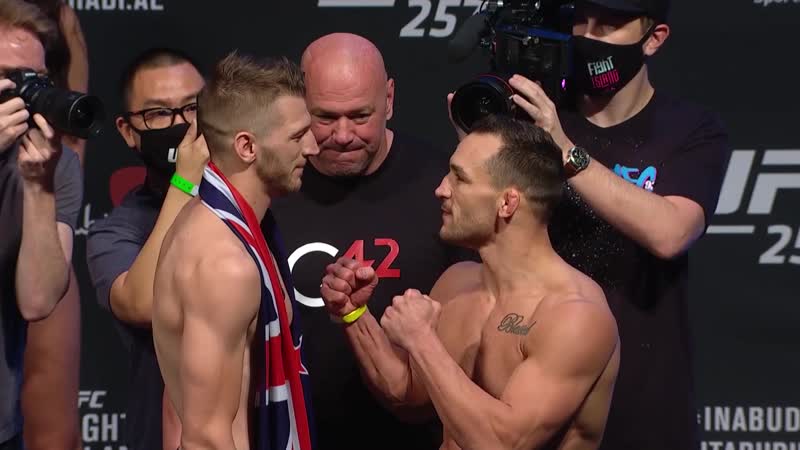 Дэн хукер vs майкл чендлер церемония взвешивания ufc 257