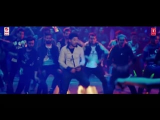 Sarrainodu private party