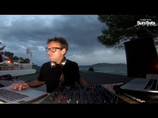 Chicane sunsets vol 200 (live from ibiza) (videopodcast)