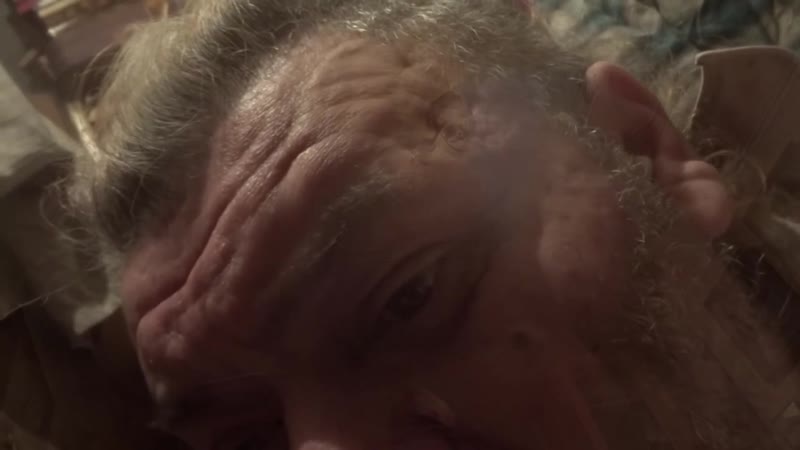 Фотографирует на видео пророк санбой