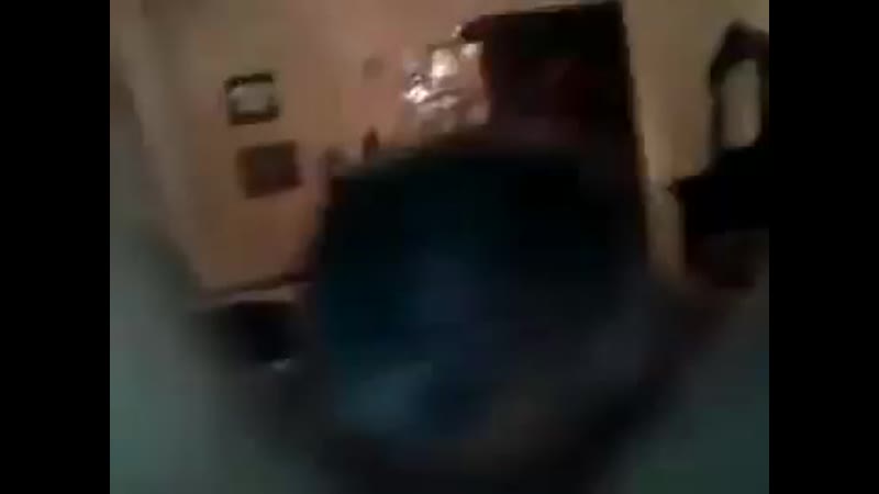 Dilinle dola mikail dilinle oyna diyor azeri