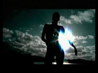 Lifelike and kris menace discopolis