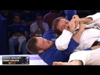 Tommy langaker vs vicente cavalcanti