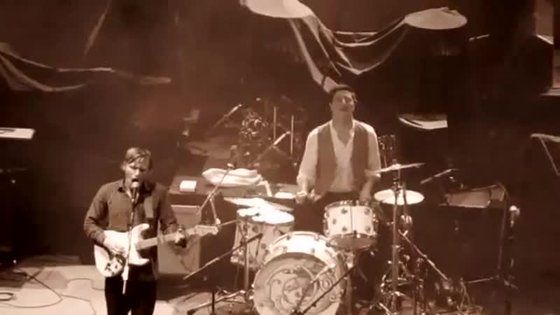 Johnny & lillie flynn feat marcus mumford howl (hammersmith apollo,london, )