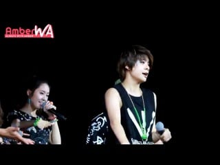 Oops at sm town in jakarta (amber focus) (120922)