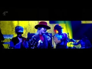 Róisín murphy evil eyes (live at alan carr chatty man, )