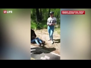 Две подруги жестоко избили девушку в тыве