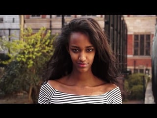 Next model presents muna