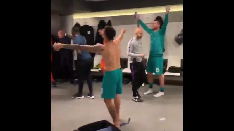 Dressing porn video – Dressing room delight! @moussasissoko ucl ️ coys