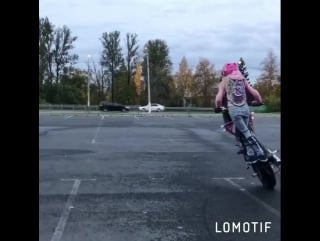 Stuntgirl dasha