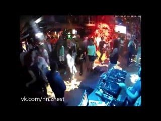 Стриптизерша и девушка подрались в ночном клубе нижнего новгорода