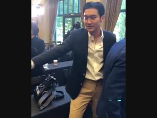 181102 accursedvisage ig at @fsistanford @siwonchoi 최시원 siwon siwonchoi siwoninstanford choisiwon stanforduniver