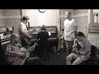 Astronauts 'n all knives out (unplugged)