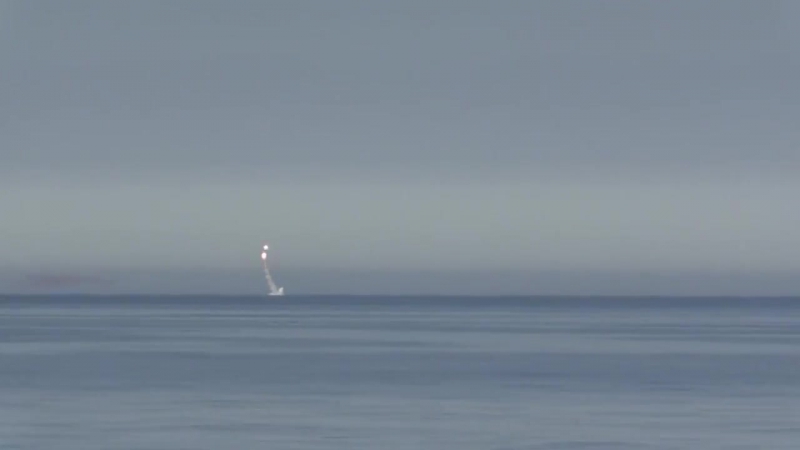 Пуск крылатой ракеты морского базирования «калибр» апл «северодвинск» из акватории баренцева моря