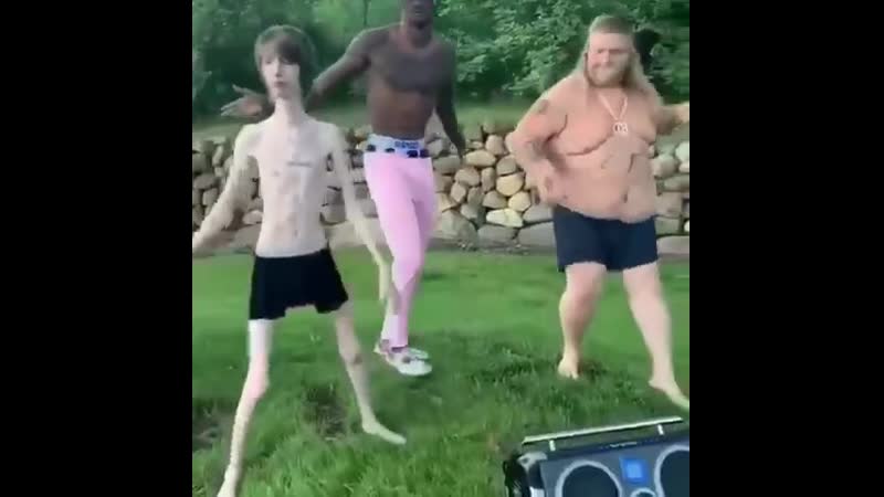 Флексим с одноклассниками, и физруком