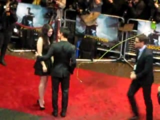 Video of taylor lautner & lily colins on the red carpet of "porn" premiere in london