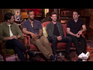 It chapter two funny cast interviews stars talk greatest fears, extended cut, skarsgard on set
