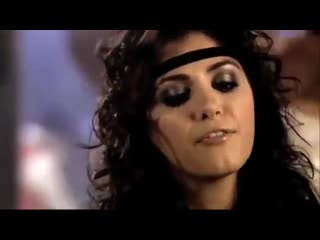 Katie melua two bare feet