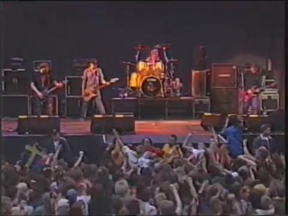 Helmet live at hultsfred festival (1997)