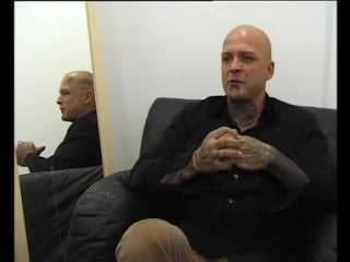 Gachimuchi ron athey interviewed by russell mcewan backstage at 'joyce' cca glasgow 2002 part 2 (360p)