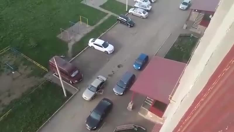 В селе мариинский байкер расстрелял таксиста из за дорожного конфликта