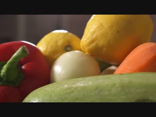 В своей тарелке