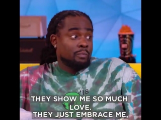 @wale loves @bts twt and btsarmy i love an intellectual trl