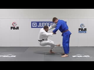 Travis stevens learn the second best sacrifice throw i judo yoko tomoe nage the competitive way