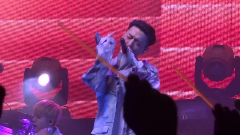 [fancam] 160517 «feel so good» @ b a p live on earth 2016 world tour moscow awake!!