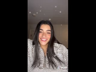 Tiktok @dixiedamelio