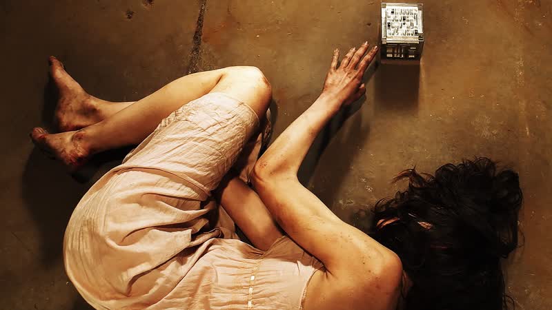 Девушка в лабиринте русский трейлер