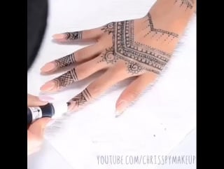 Красивое мехенди