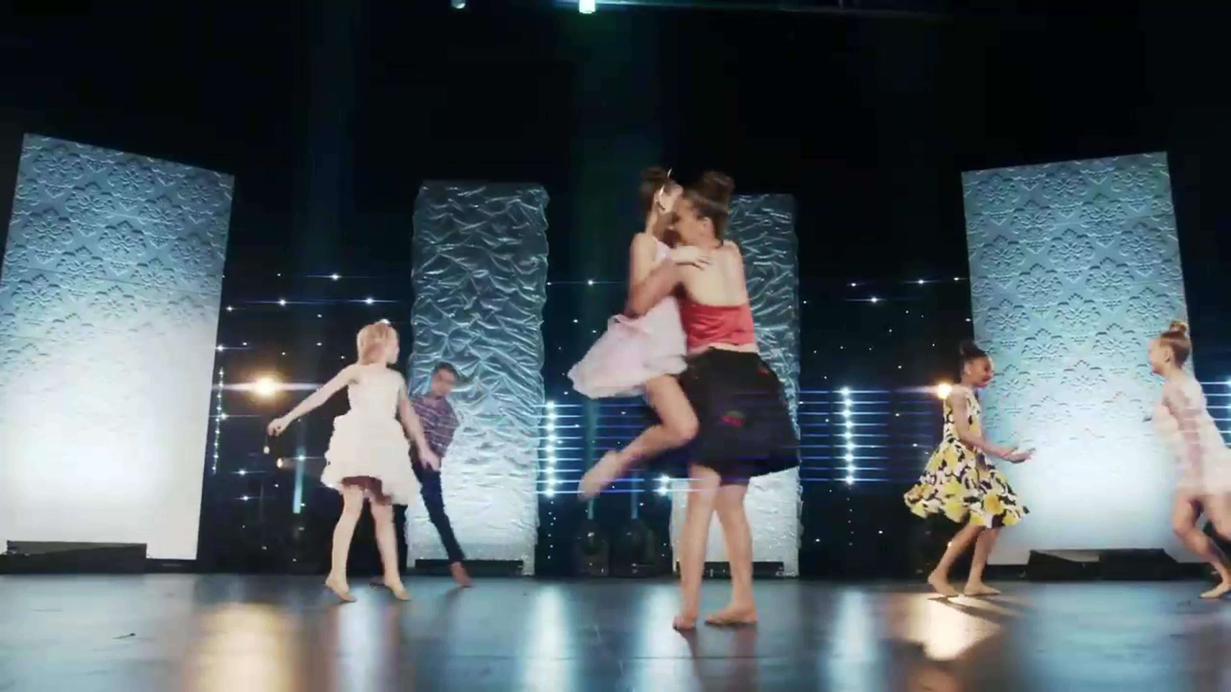 Dance moms the aldc performs the prom (season 8 reunion)