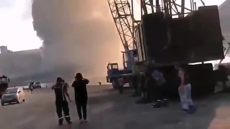 Netzfund libanon beirut die explosion von einem hafenmitarbeiter gefilmt sein verbleib ist nicht bekannt