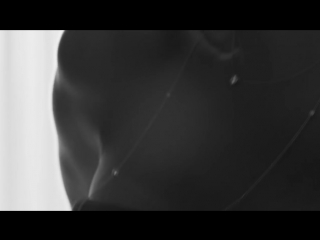 Tiffany co legendary style christy turlington burns in elsa peretti®