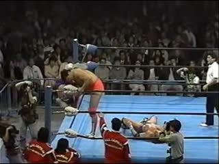 Kenta kobashi/tsuyoshi kikuchi vs dan kroffat/doug furnas