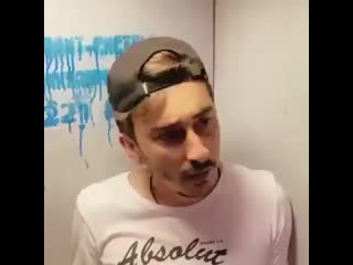 Когда не понимаешь намеков девушки😂