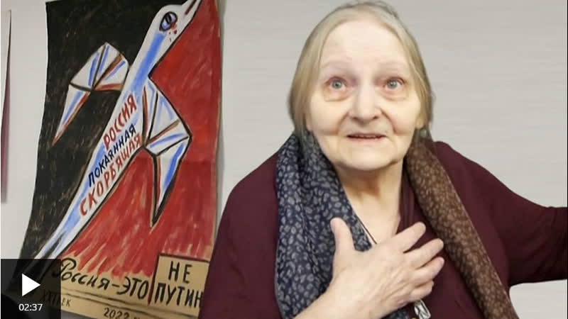 "почему я не могу что то мирно сказать?" в здание с антивоенной выстаой в петербурге пришла полиция