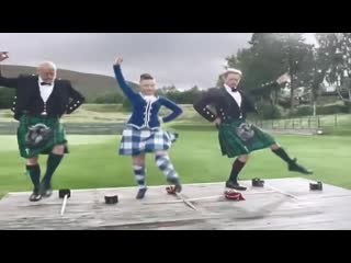 Men in kilts new trailer dec 2020 rus sub