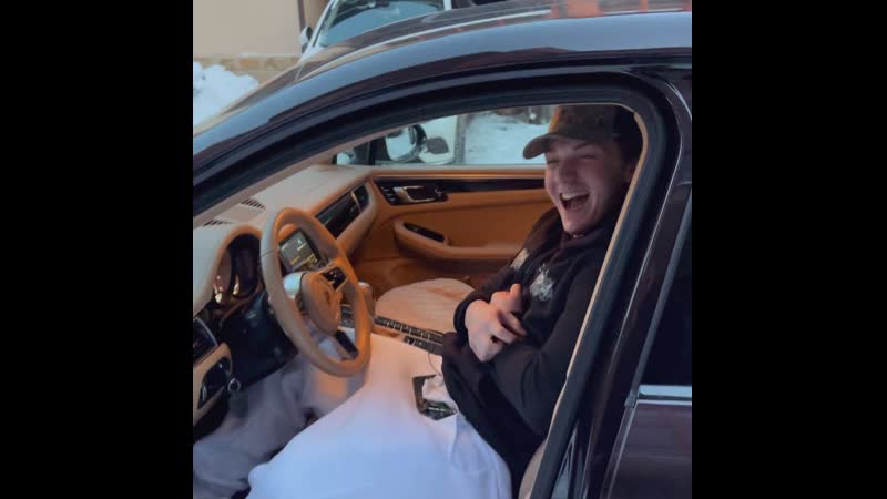 Отрывок трека yung trappa «цвет настроения белый»