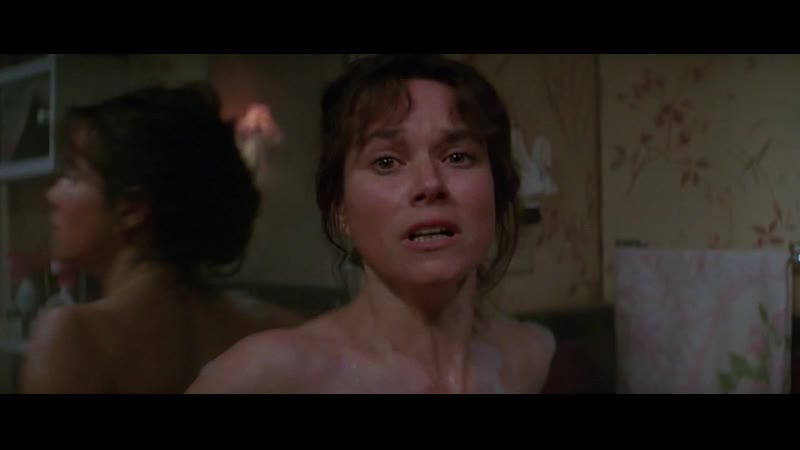 Про молодые призрака(есть элементы бдсм) the entity(существо) 1981,1982 год, барбара хёрши