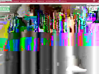 Красотка в чулках со всей дури засаживает вибратор в свою киску