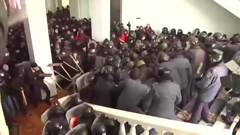 Майдан, 2014 захват т н "правительственных зданий" редкие кадры