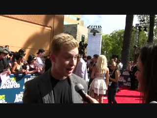 Team twilight exclusive noel fisher interview part 1 from 2011 mtv movie awards
