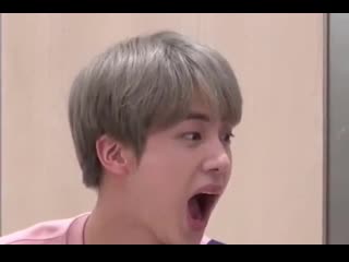 Seokjin waiting with his mouth open like a baby for namjoon to feed him bread and he does as soon as he notices 🥺
