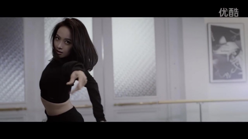 Victoria 宋茜 olay cf