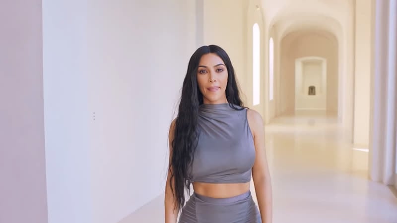 73 вопроса с ким кардашьян (ft канье уэст) | vogue