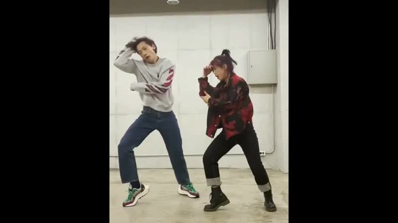 Рейн в тикток с танцовщицей и хореографом айки айкирит @aiki kr